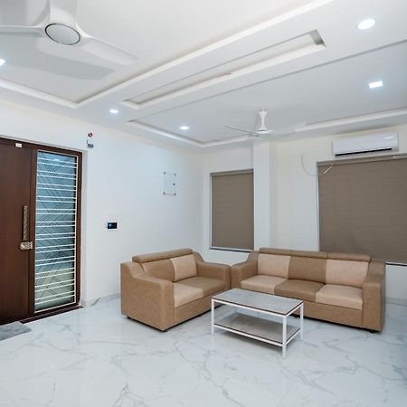 The Balcony Suites حيدر أباد المظهر الخارجي الصورة