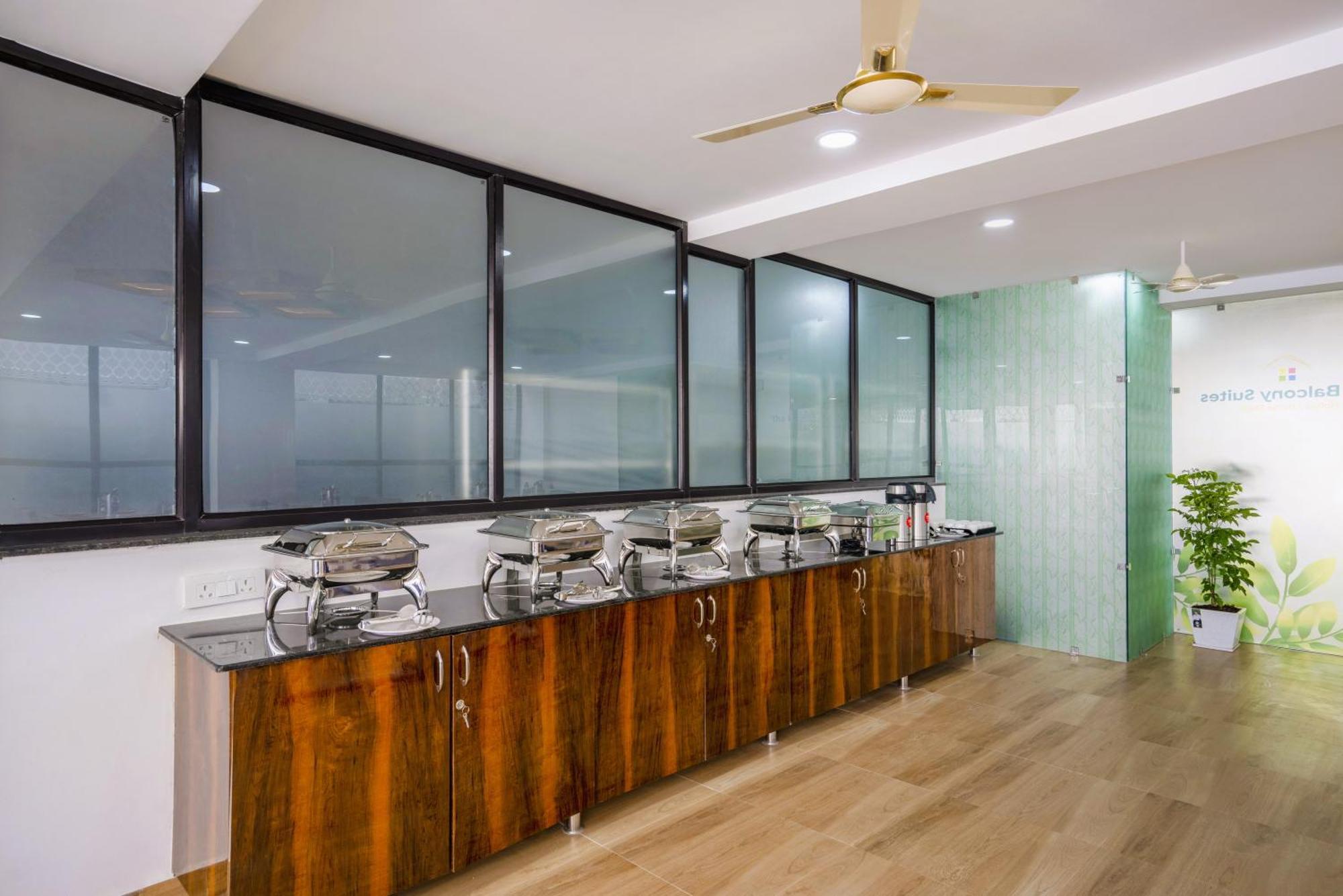 The Balcony Suites حيدر أباد المظهر الخارجي الصورة